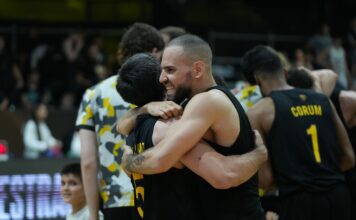 Obras luchó y venció a Peñarol en su casa