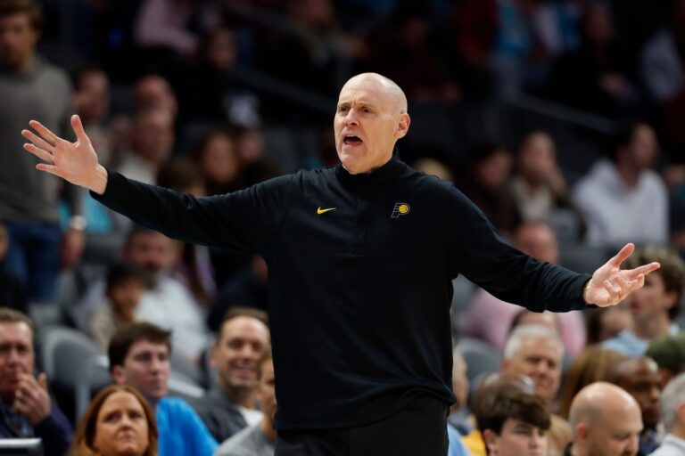 Rick Carlisle llegó a los 1000 triunfos en la NBA