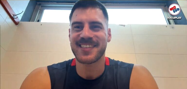 Kevin Hernández sonríe en la previa de un entrenamiento y en la entrevista con 3x3 Radio.