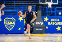 Juan Martín Guerrero jugará para Boca en la ventana de la BCLA Juan Martín Guerrero lleva la pelota en el entrenamiento de Boca.