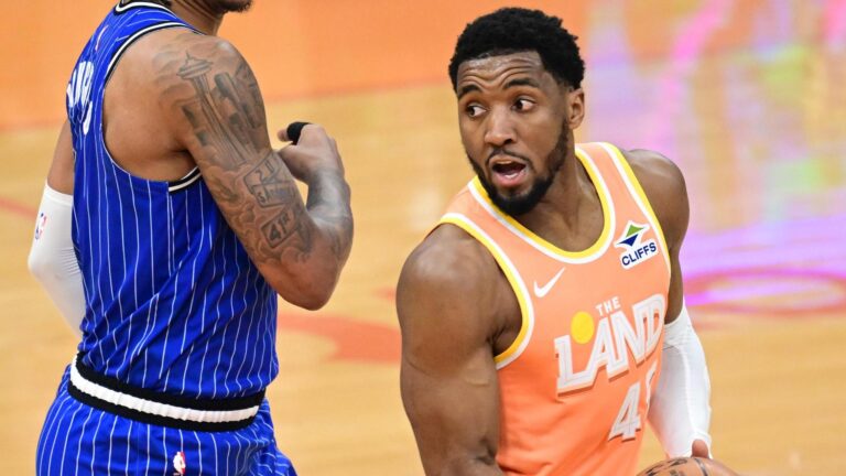 Cleveland venció a Orlando para afirmarse cada vez más en el cuarto lugar