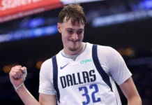 Cooper Flagg se quedó con el premio al rookie del año