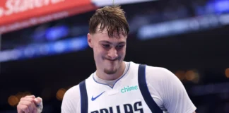 Cooper Flagg se quedó con el premio al rookie del año