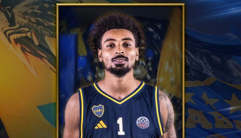 La presentación de Deshone Hicks como jugador de Boca.