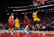 Los Lakers clasificaron e irán contra el Thunder