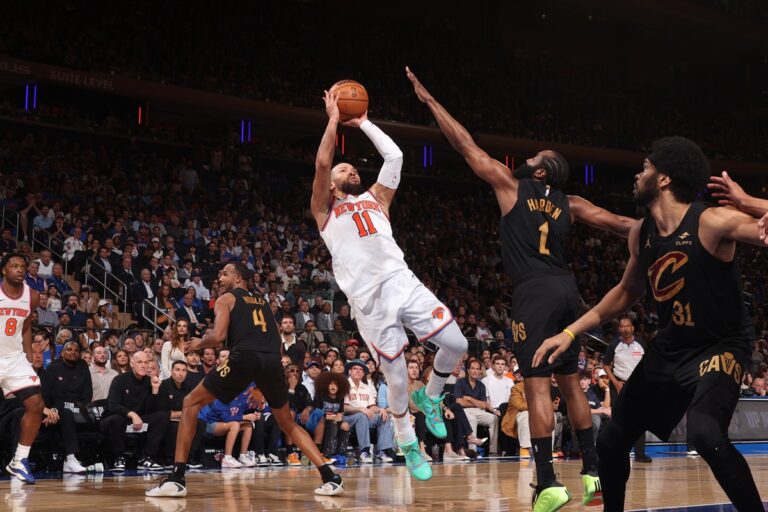 Los Knicks lograron una remontada impensada y vencieron a los Cavaliers