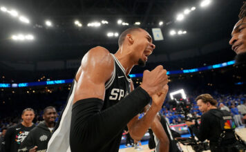 Los Spurs vencieron al Thunder y son finalistas de la NBA