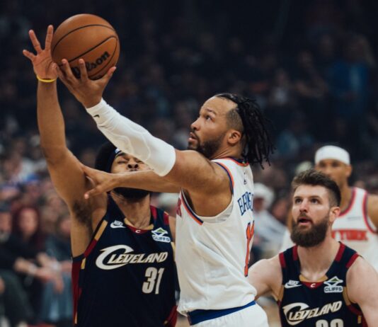 Los Knicks quedaron a un paso de las finales