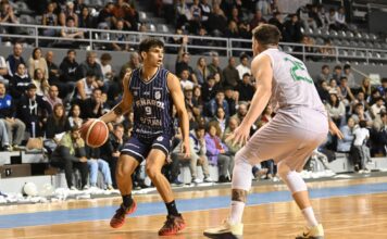 Peñarol descontó en casa y se mantiene con vida en la serie