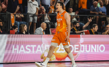 Valencia controló el Juego 2 y esta a un paso de las Finales