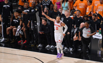 Los Knicks reaccionaron y se quedaron con el primer juego de las finales