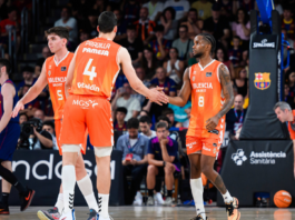Valencia Basket derrotó al Barça y quedó a un paso del título