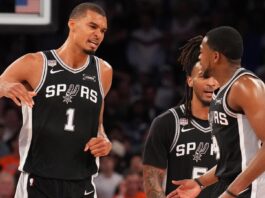 Los Spurs reaccionaron en el Madison y achicaron la distancia