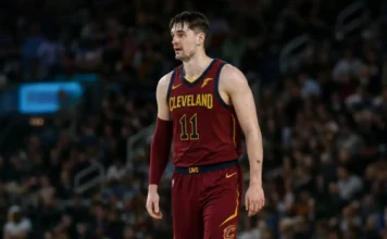 Mario Hezonja llega a los Cavaliers tras su paso por el Real Madrid Edit de Mario Hezonja con la remera de los Cavaliers hecho por Gigantes del Basket.