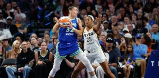Dallas superó a Indiana y amargó la noche histórica de Kelsey Mitchell