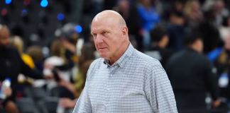 Steve Ballmer explota y le declara la guerra a la NBA