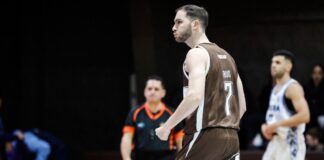 Platense se hizo fuerte en el cierre y venció a Oberá